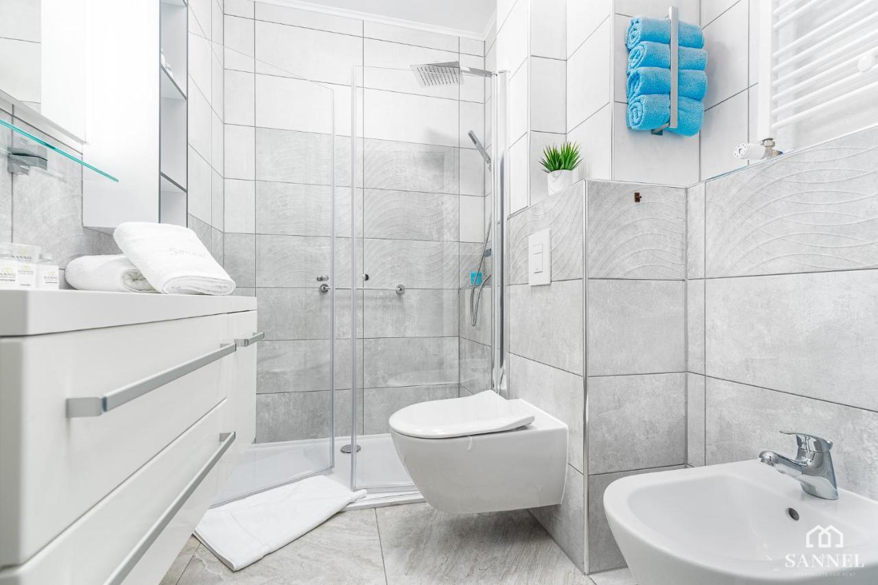 Apartament Lazure Przy Lesie-Sloneczne Tarasy Dziwnowek-Sannel Apartments For Rent ภายนอก รูปภาพ