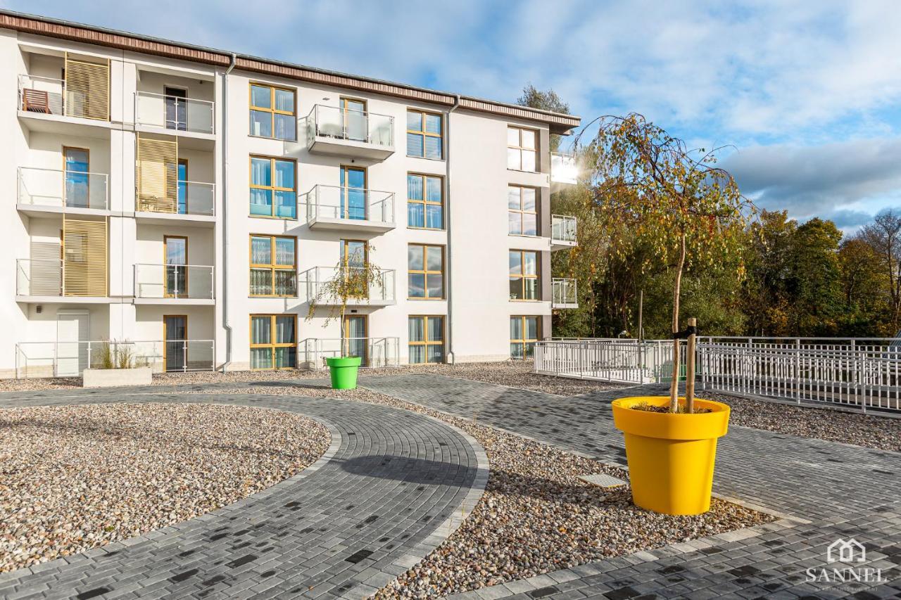 Apartament Lazure Przy Lesie-Sloneczne Tarasy Dziwnowek-Sannel Apartments For Rent ภายนอก รูปภาพ