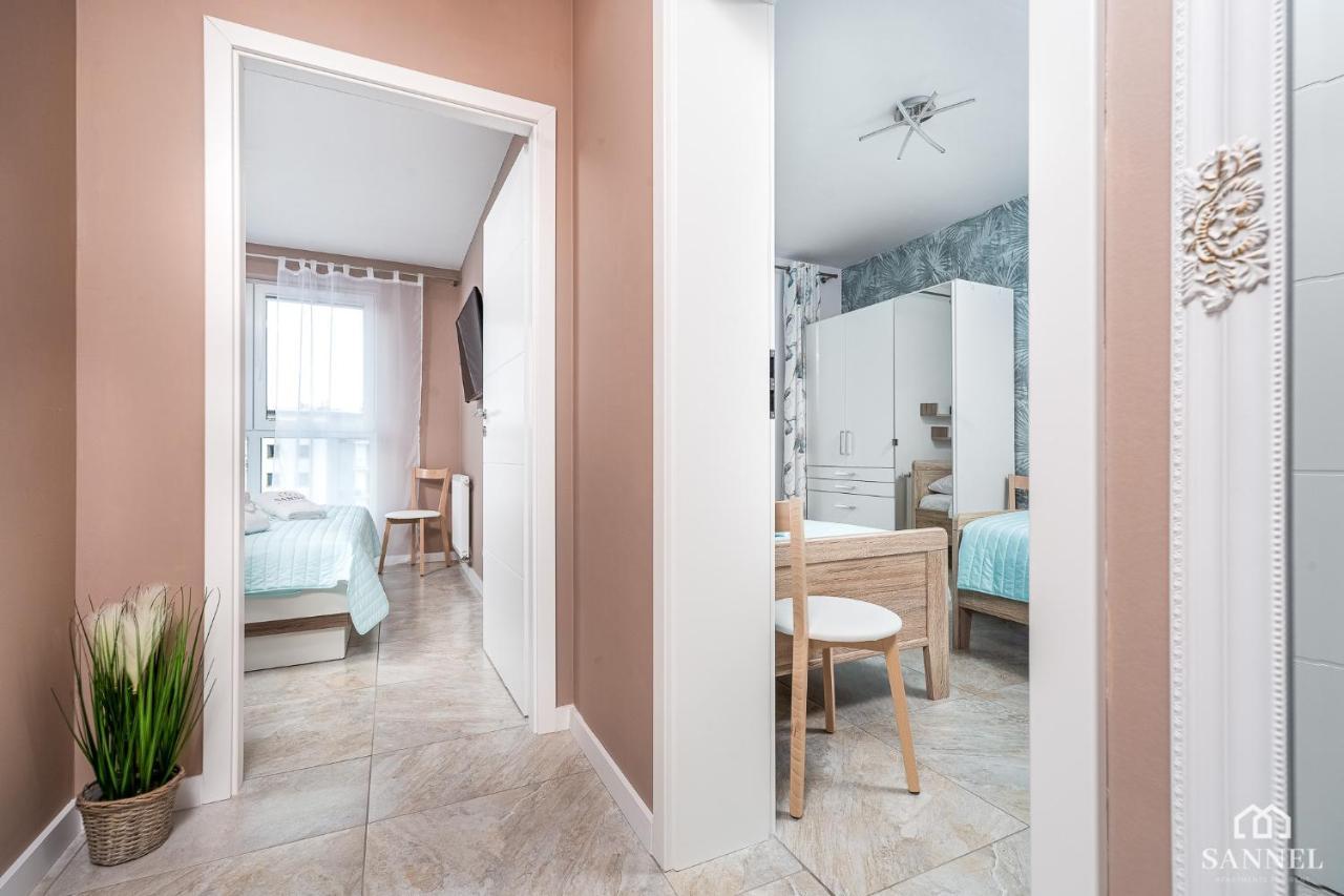 Apartament Lazure Przy Lesie-Sloneczne Tarasy Dziwnowek-Sannel Apartments For Rent ภายนอก รูปภาพ